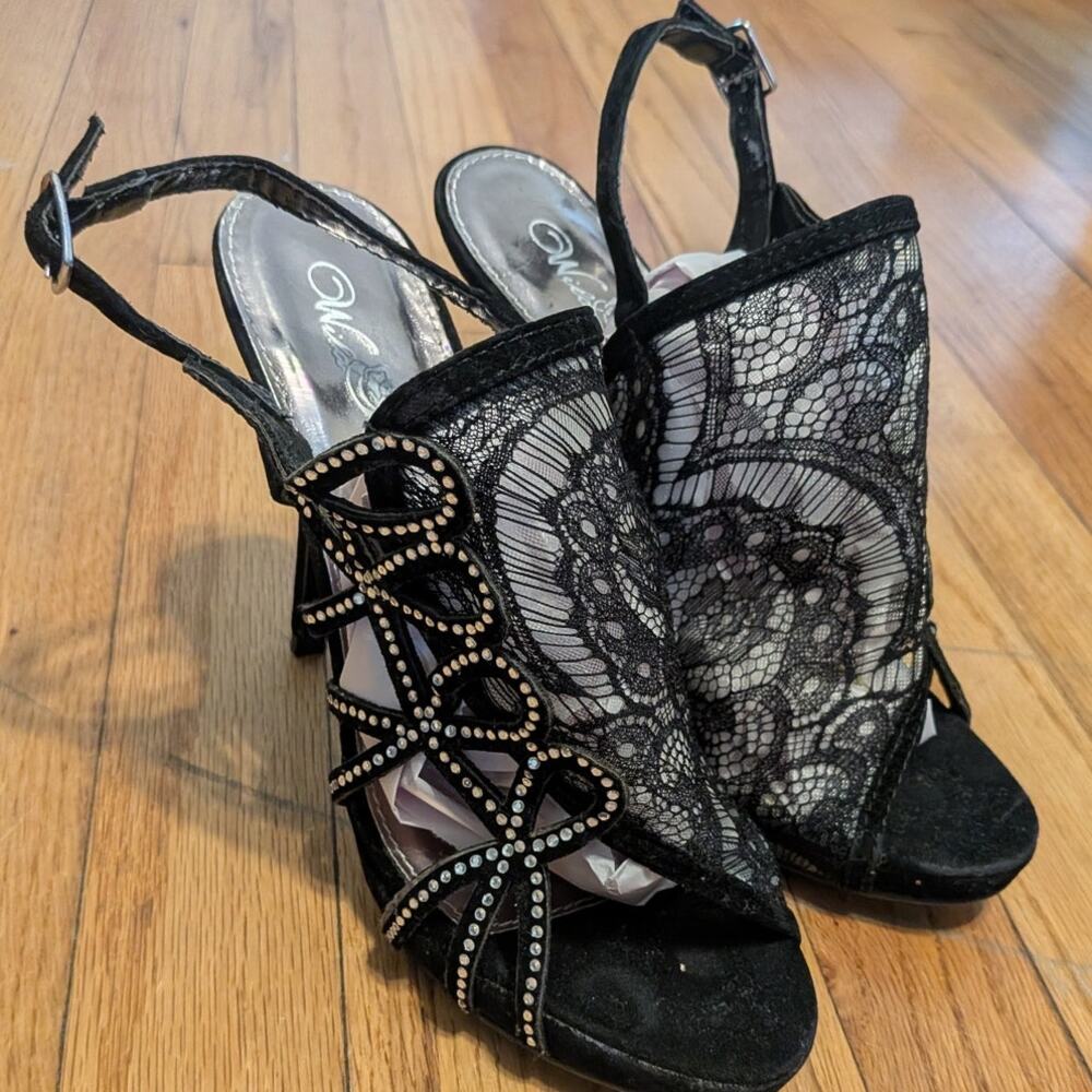 Wild Rose 2010s "Kakoa 348" Strappy Lace And Rhinestone Stiletto Heels